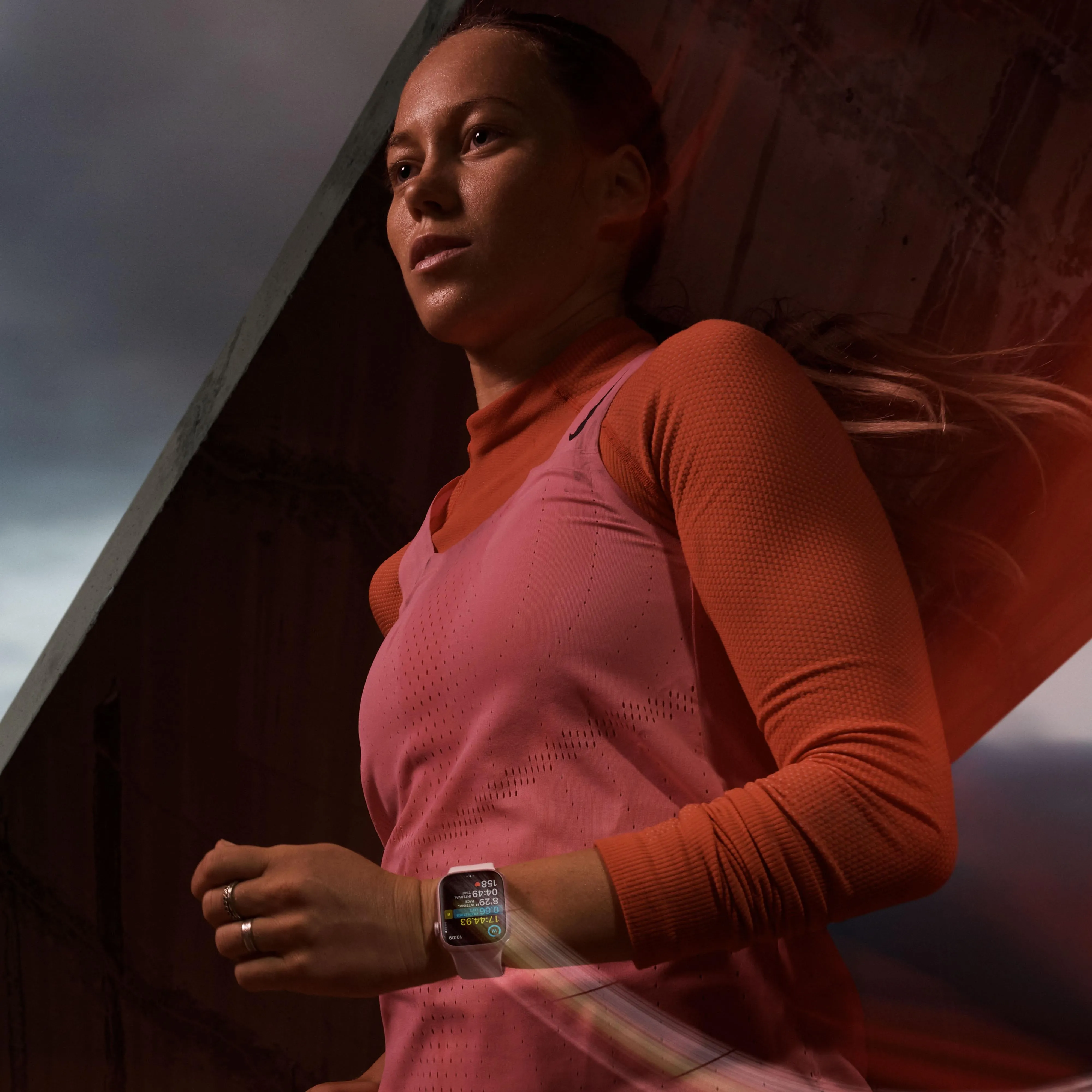 Apple Watch Series 9 GPS 41mm Pink Aluminium Case with Light Pink Sport Band - M/L