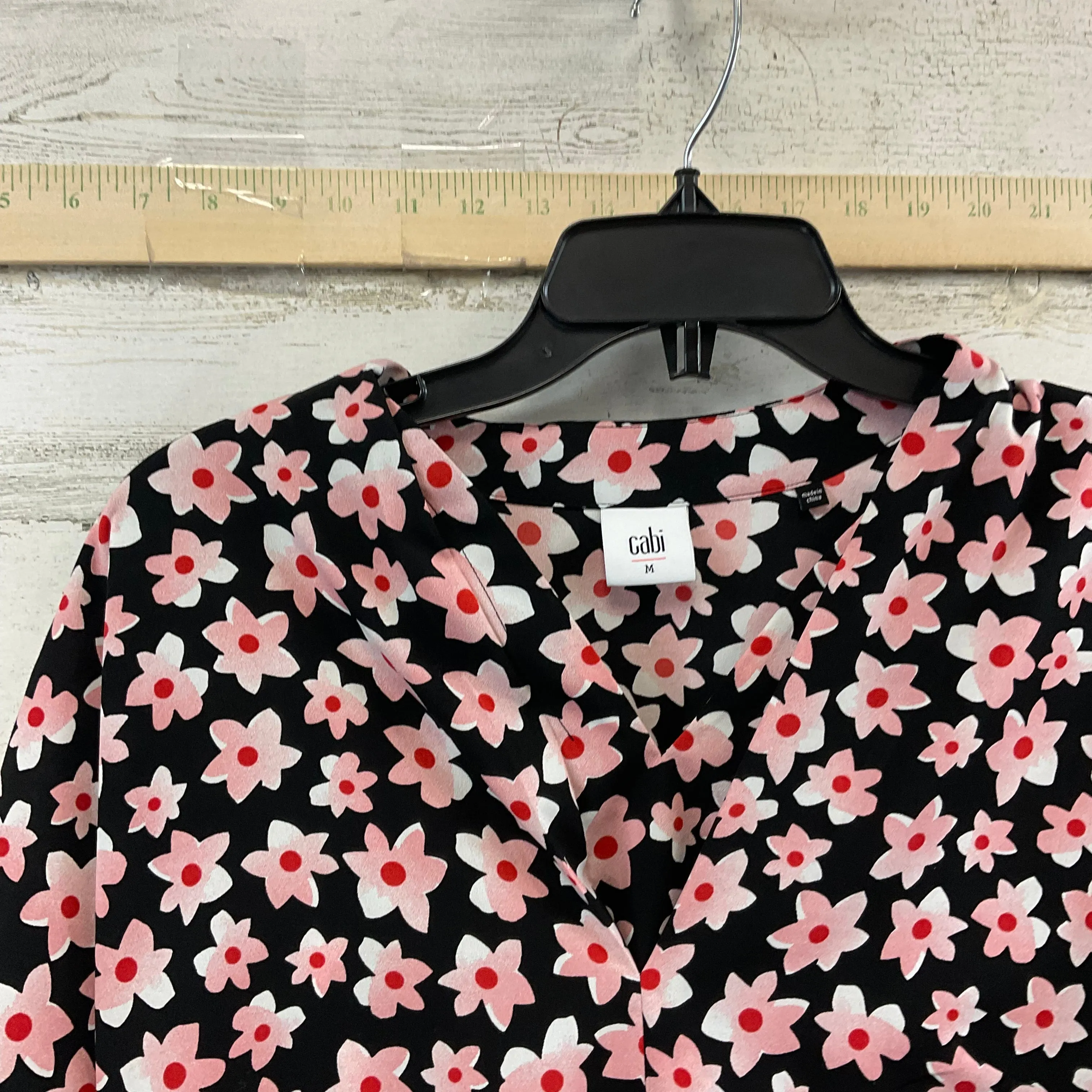 Black & Pink Top Short Sleeve Cabi, Size M
