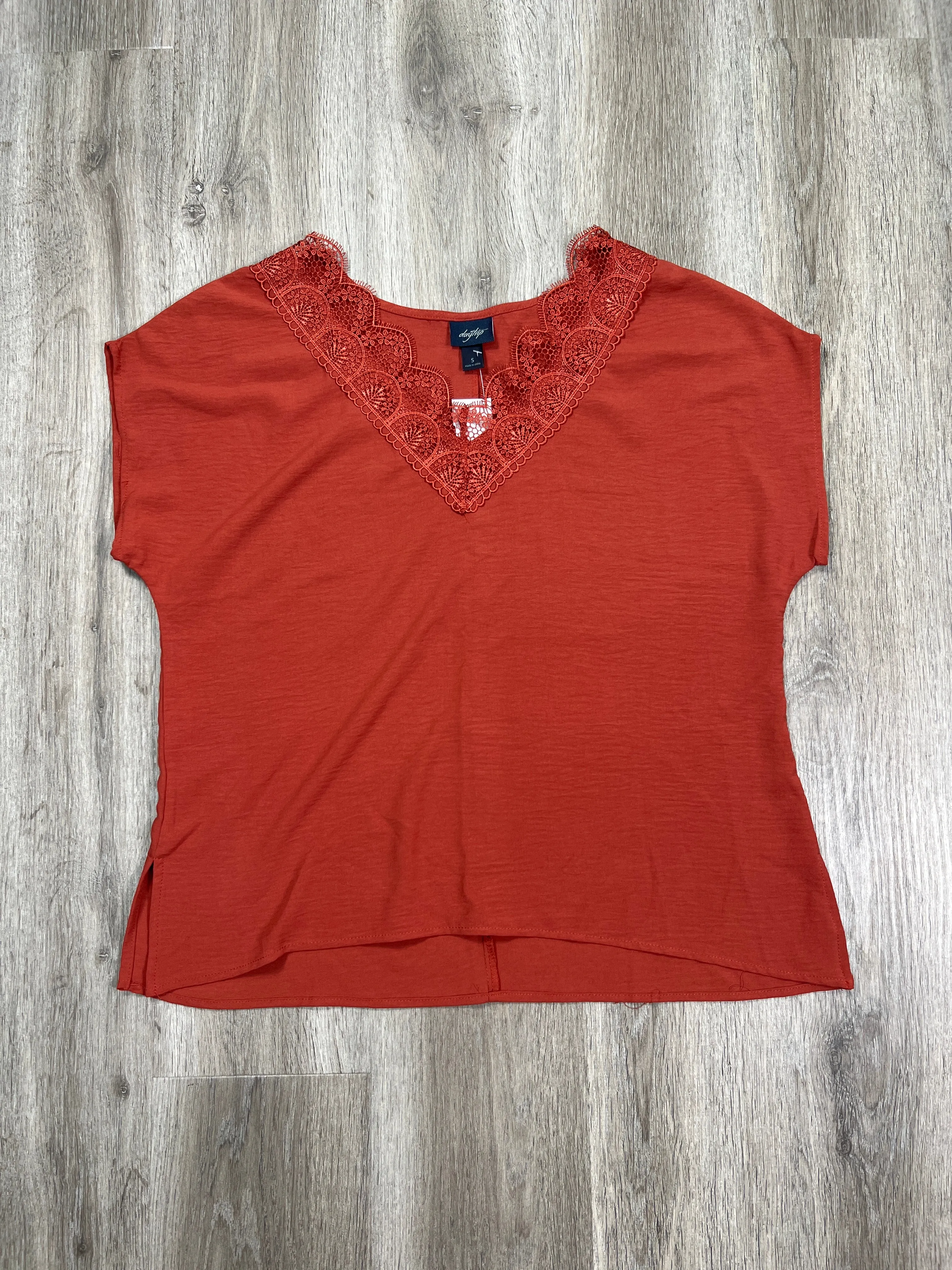 Blouse Short Sleeve By Daytrip In Red, Size: S