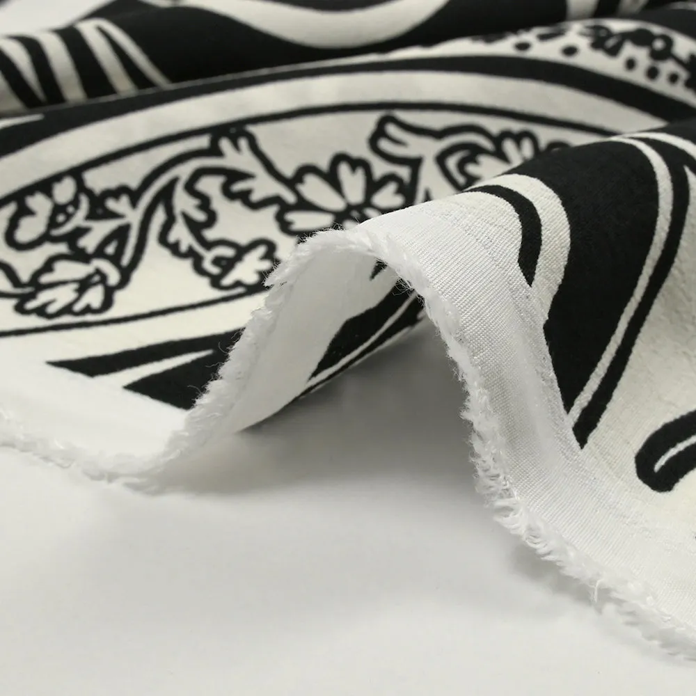 Crêpe de viscose imprimé énergie tribale fond noir