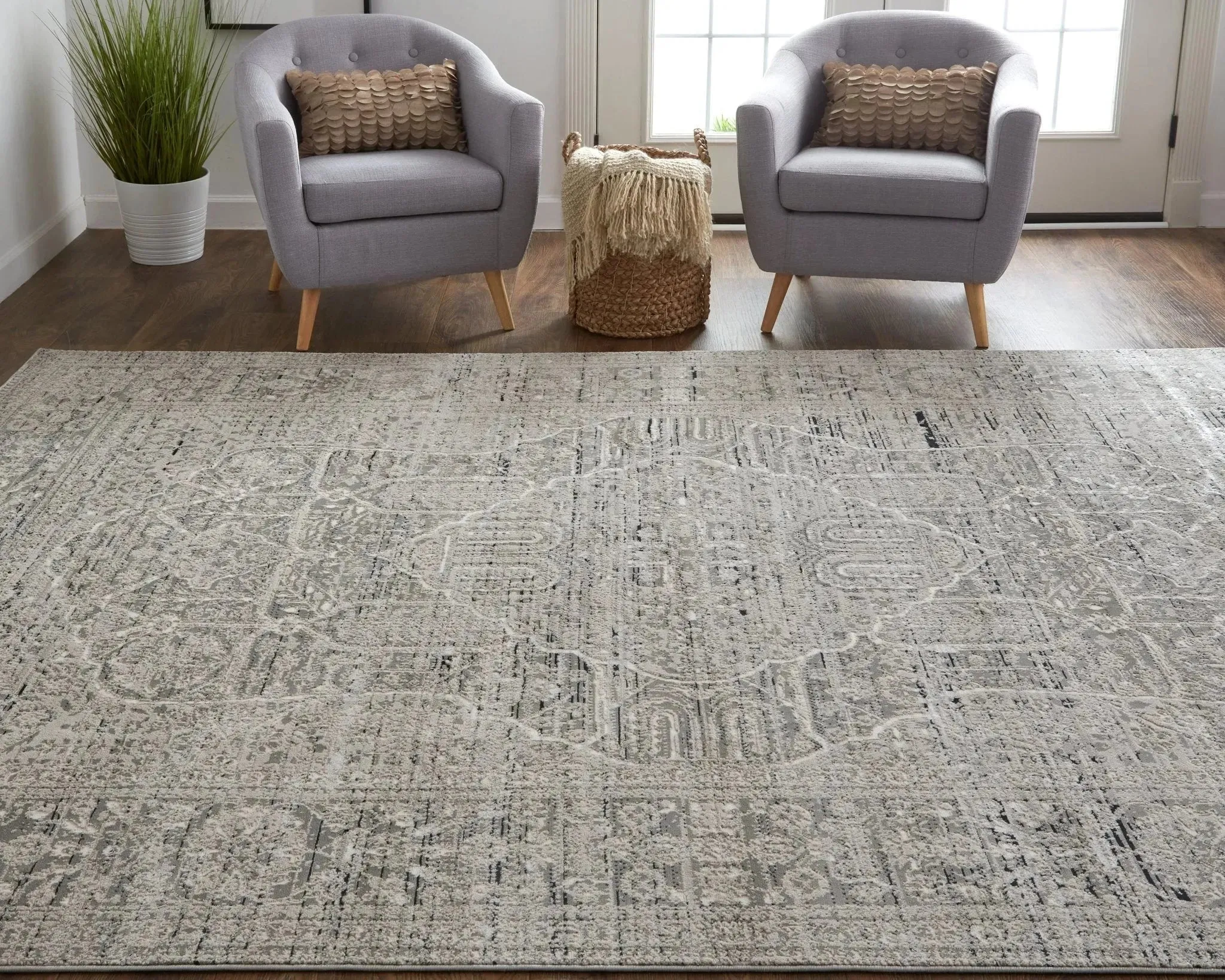 Macklaine MCK39FRF Beige/Grey Rug