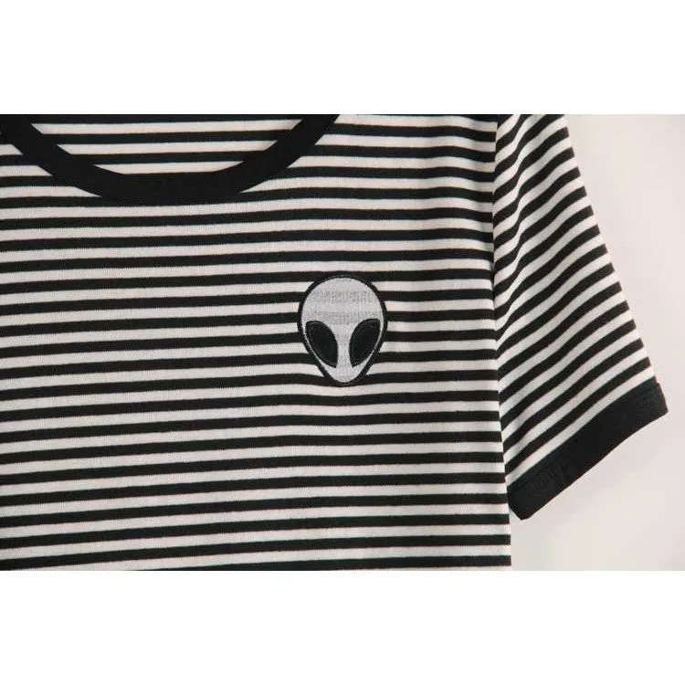 "Be Da Alien" Women's Top