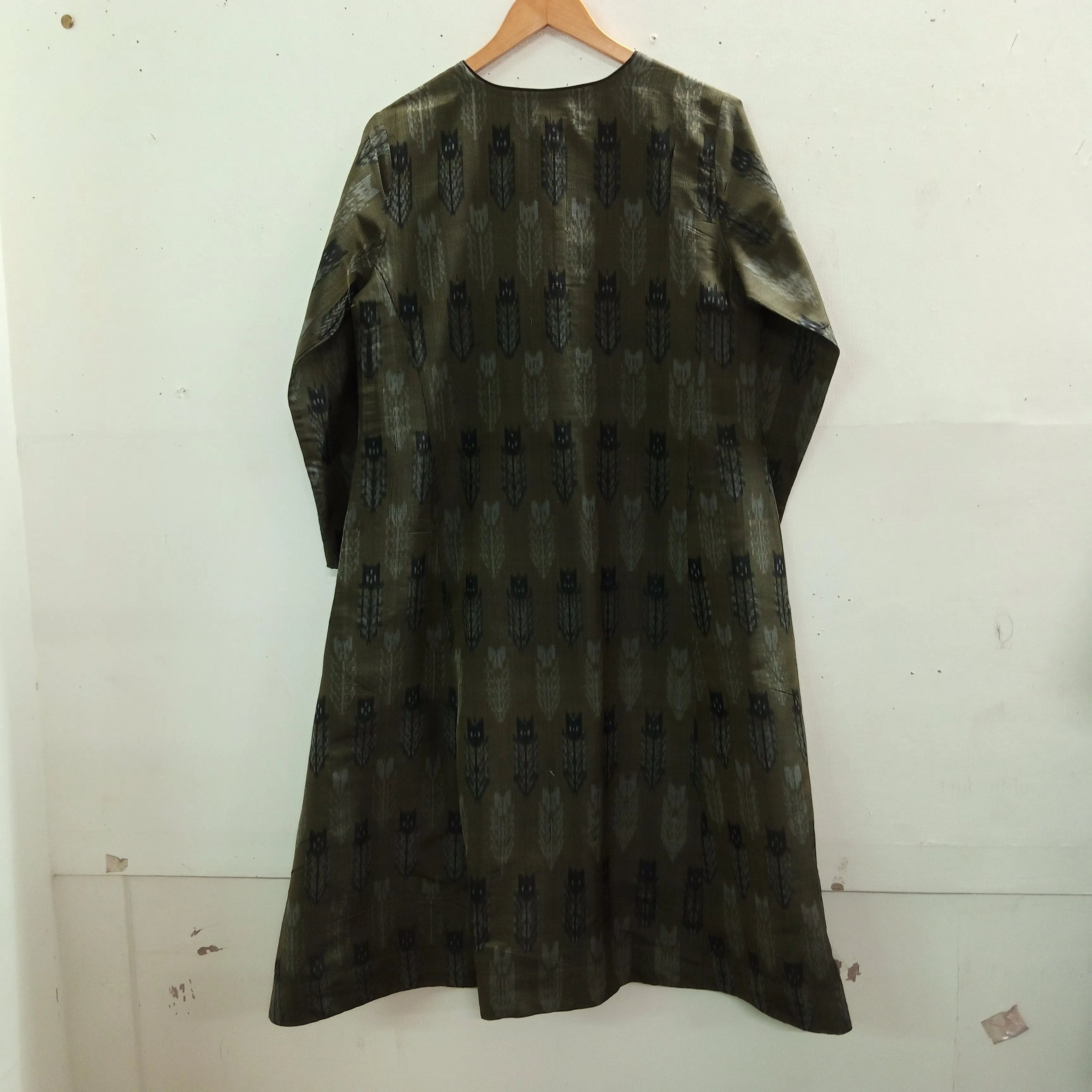 Yasmin Tulip Placket Silk Ikat Kurta